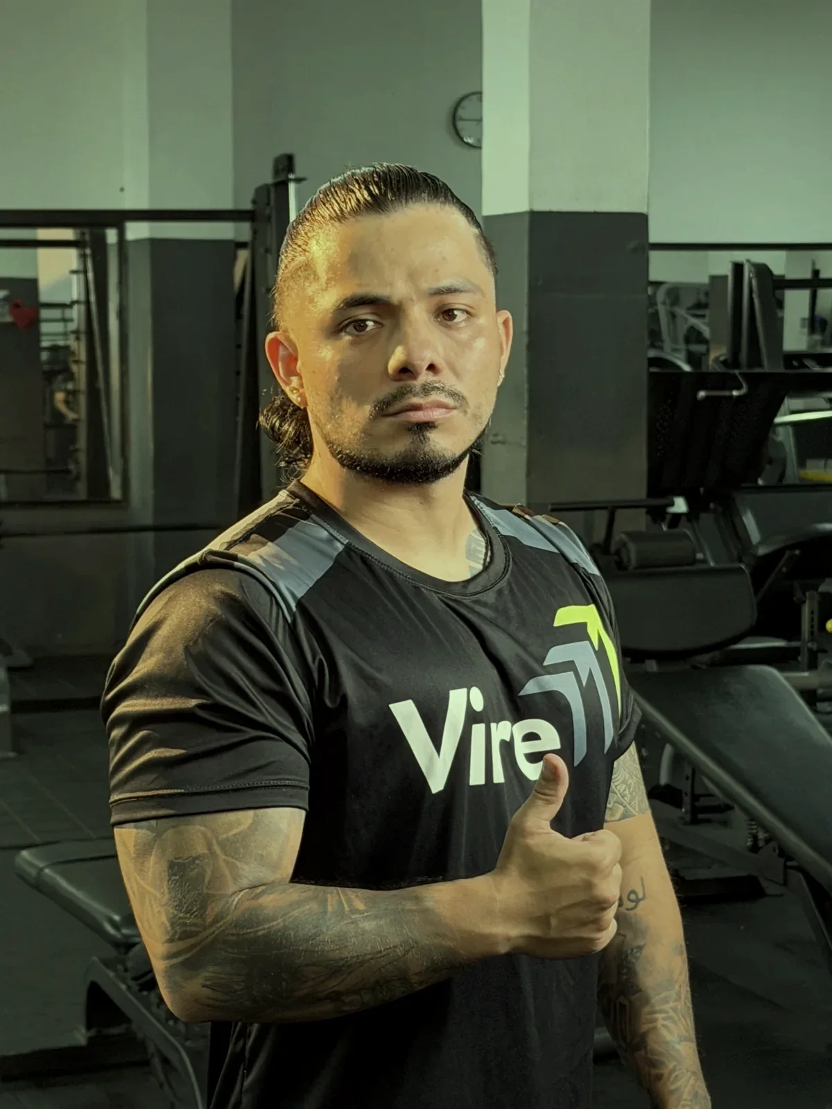 Andrés López, embajador de Vire, entrenador personal